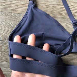 lululemon athletica Swim - Lululemon Bikini Top, Size 4 lululemon athletica Swim - Lululemon Bikini Top, Size 4